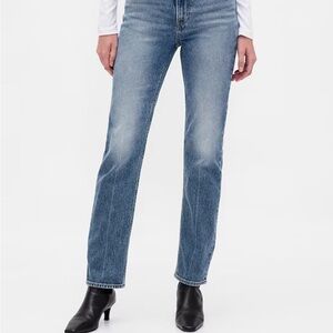 GAP Women's 90s high rise Straight Leg Blue Jeans NWT